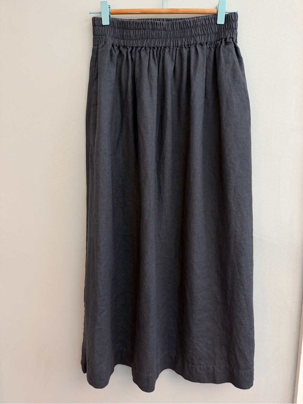 Not Perfect Linen Skirt, Size Medium